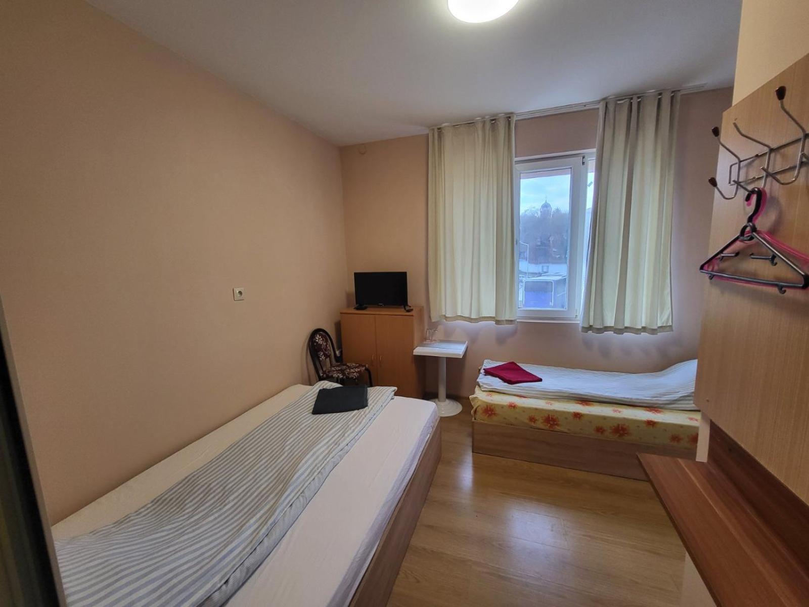 East Gate Guest Rooms Plovdiv Eksteriør billede
