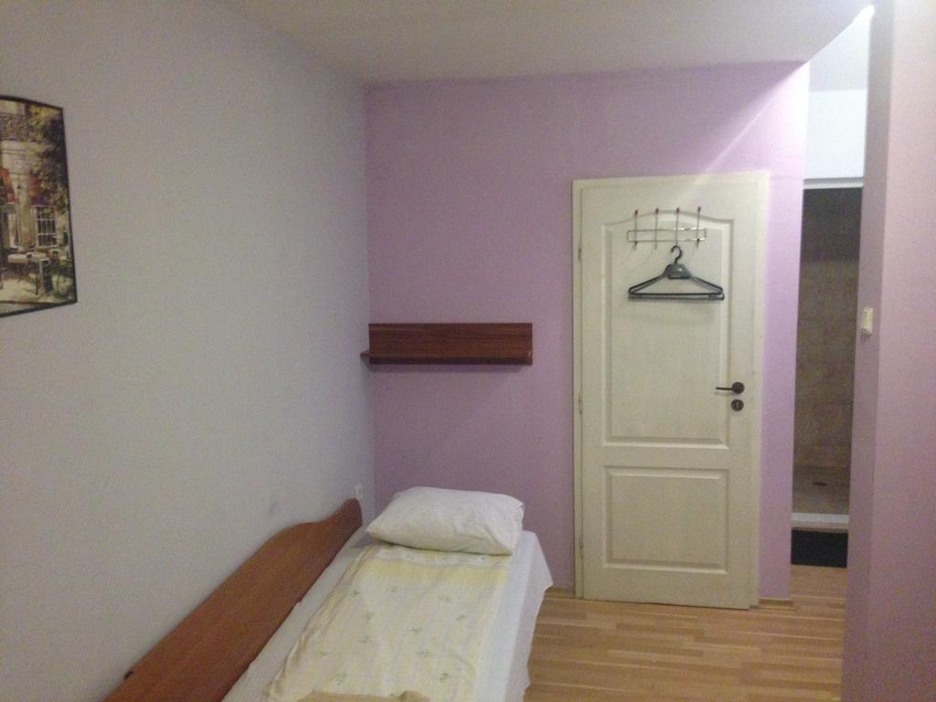 East Gate Guest Rooms Plovdiv Eksteriør billede